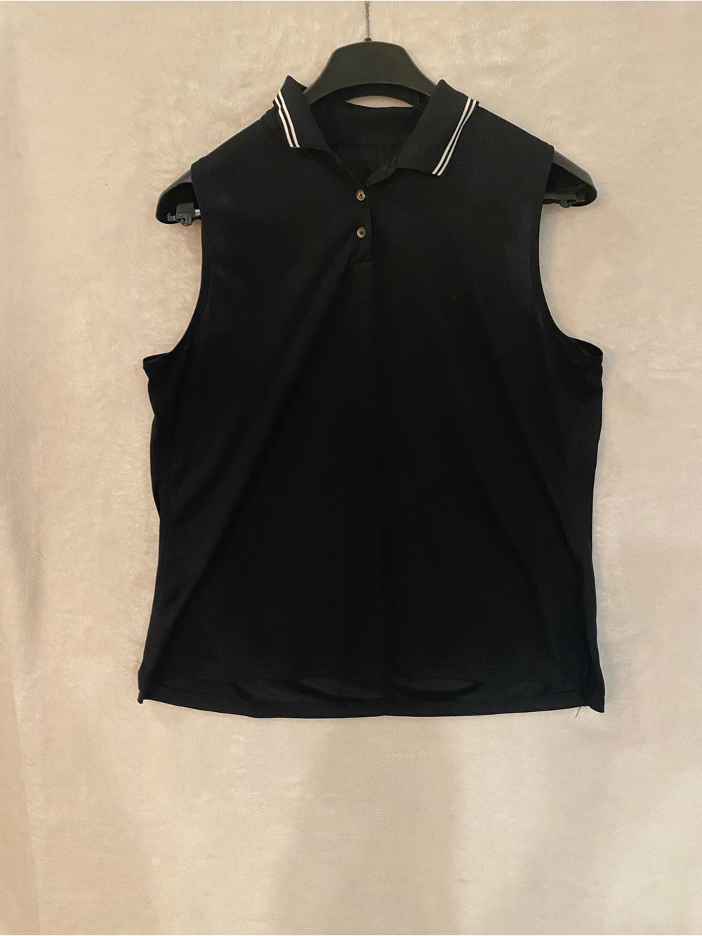 Nike Black Sleeveless Polo Golf Top with Contrasting Collar Stripes